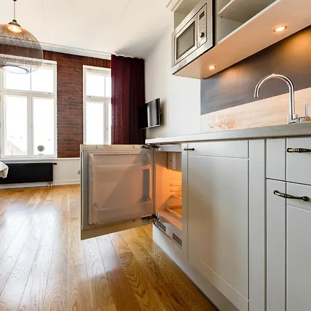 Stylish In Unbeatable Location Apartamento Tallin