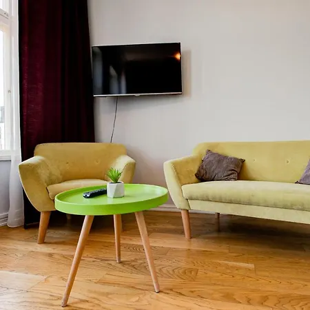 Stylish In Unbeatable Location Apartamento *